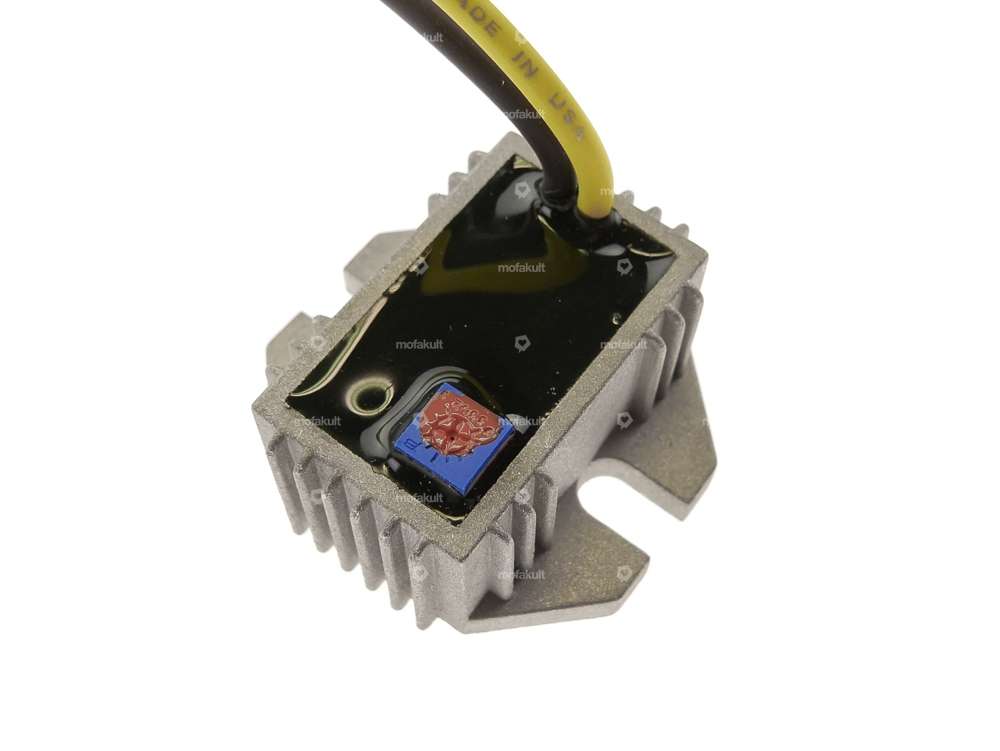 TrailTech voltage regulator 12V (adjustable 12 - 16V) Carousel Image 2
