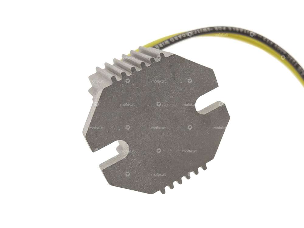 TrailTech voltage regulator 12V (adjustable 12 - 16V) Carousel Image 3