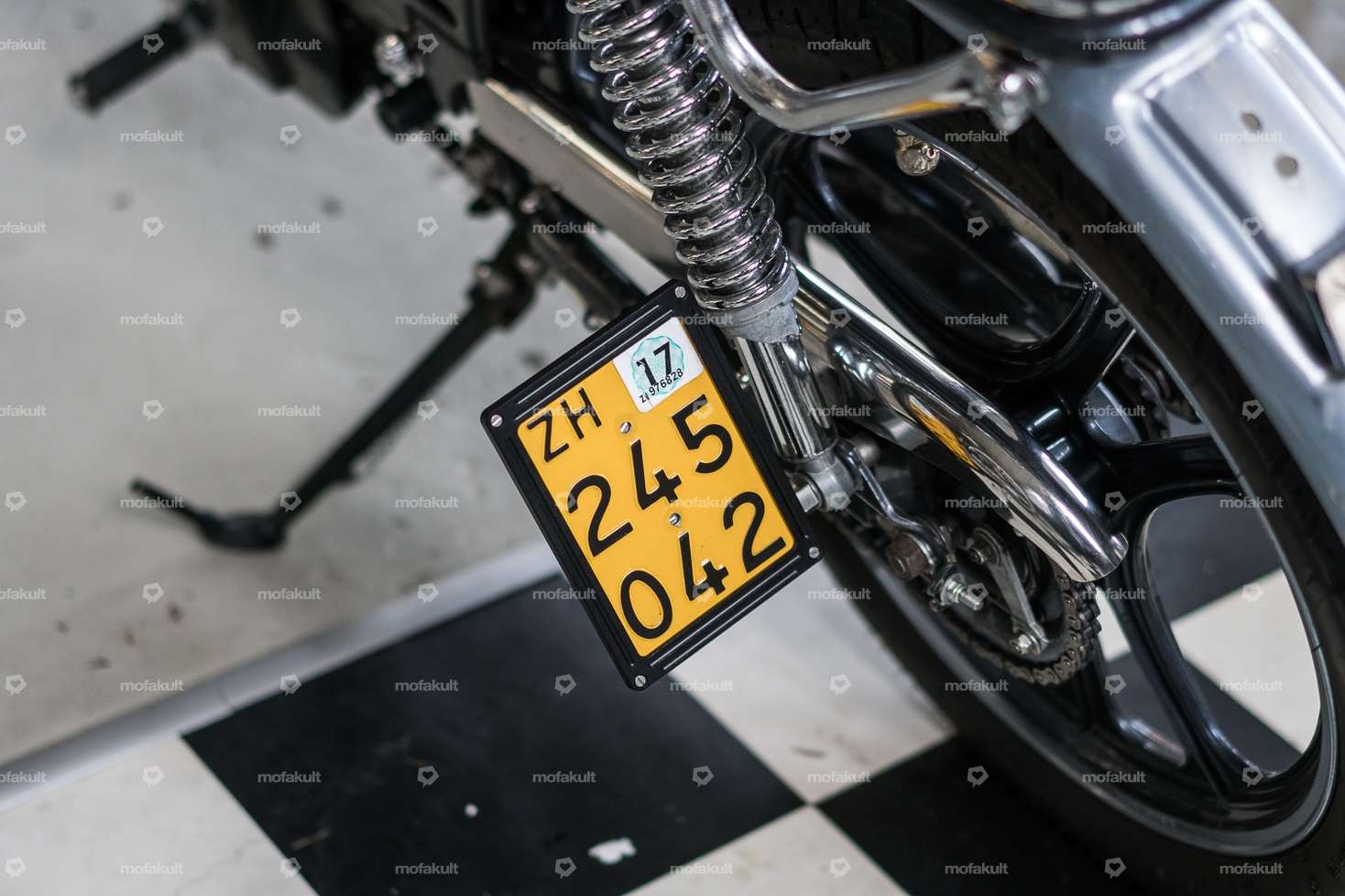 66HEROES License plate holder side left (CH version) Inox Carousel Image 4