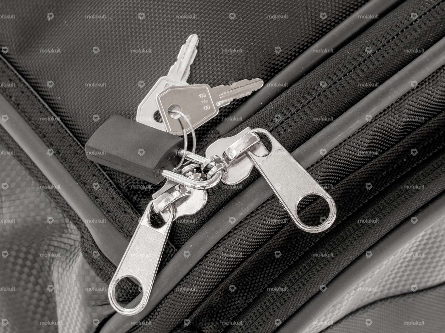 Thunder pannier (lockable) Carousel Image 4