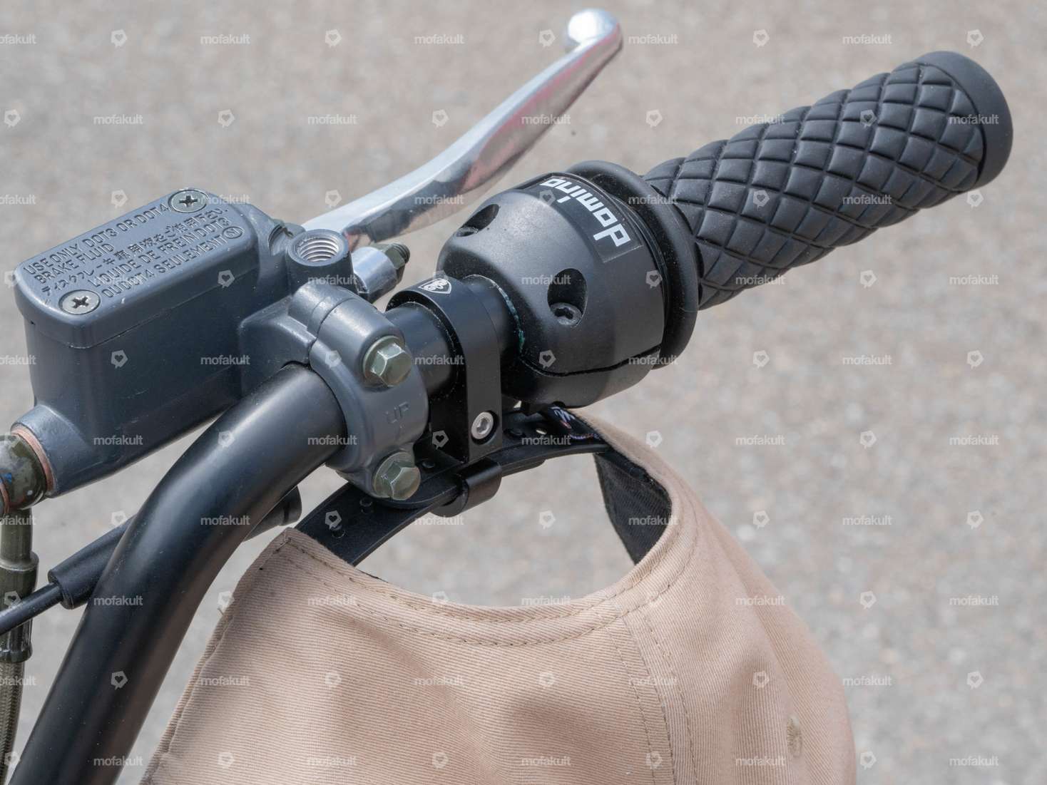 66HEROES Cap Holder Aluminum Chrome Carousel Image 3