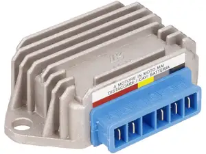 Piaggio voltage regulator 5-connections | Vespa P, PX, PK Piaggio voltage regulator 5-connections | Vespa P, PX, PK